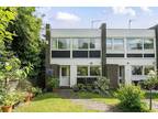 WOODSTOCK GARDENS, KENT BR3 4 bed end of terrace house for sale -