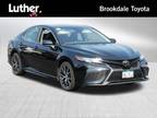 2021 Toyota Camry Black, 33K miles