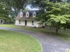 188 Castle Heights Road, Bowling Green, KY 42103 650646069