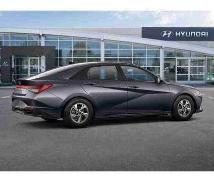 2023 Hyundai Elantra SE is a Grey 2023 Hyundai Elantra SE Sedan in Mentor OH