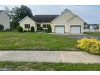 501 Jennifer Ln, Vineland, NJ 08360