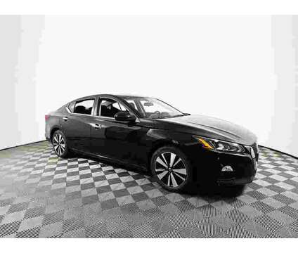 2022UsedNissanUsedAltimaUsedSedan is a Black 2022 Nissan Altima Car for Sale in Toms River NJ