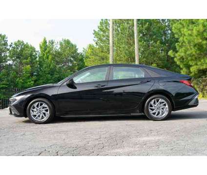 2024 Hyundai Elantra SEL is a Black 2024 Hyundai Elantra Sedan in Rome GA