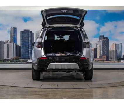 2025 Land Rover Discovery Sport SE is a Silver 2025 Land Rover Discovery Sport SE SUV in Lake Bluff IL