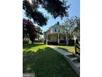 62 8th St, Salem, NJ 08079