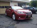 Used 2013 Lexus ES 300h for sale.