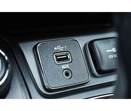 2021 Jeep Cherokee Latitude Lux 4X4 is a Silver 2021 Jeep Cherokee Latitude SUV in Hampton VA