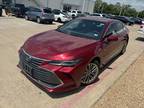 2019 Toyota Avalon Hybrid Limited FWD