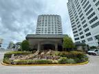 801 Brickell Bay Dr #864, Miami, FL 33131