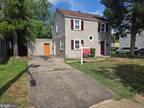 6916 Kent Town Dr, Hyattsville, MD 20785