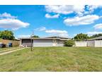 1104 Dartmouth Dr, Bradenton, FL 34207