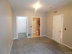 Cherry Creek Ln, Sterling Heights, Condo For Rent
