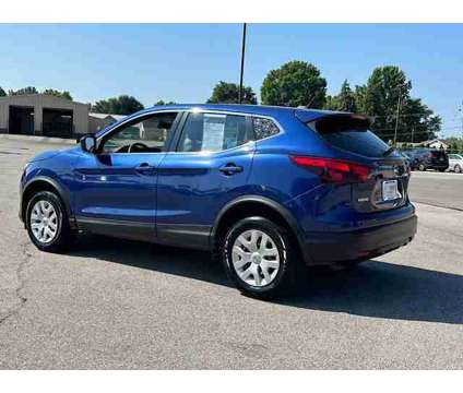 2018 Nissan Rogue Sport S is a Blue 2018 Nissan Rogue Station Wagon in Marion OH