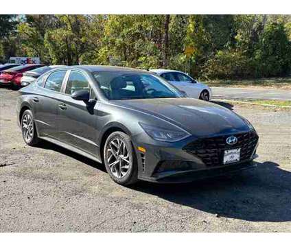 2021 Hyundai Sonata SEL is a Grey 2021 Hyundai Sonata SE Car for Sale in West Nyack NY