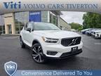 2021 Volvo XC40 T5 R-Design