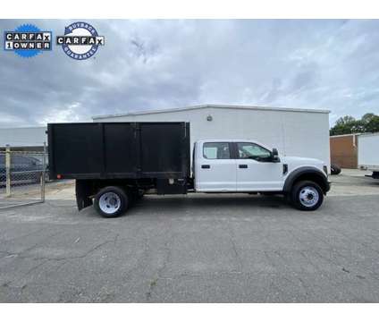 2019 Ford F-450 Super Duty XL is a White 2019 Ford F-450 Truck in Madison NC