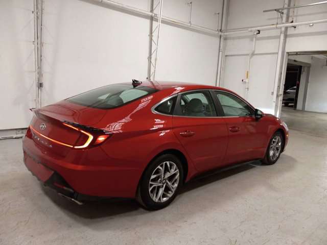 2020 Hyundai Sonata SEL 19535 miles