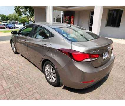 2016 Hyundai Elantra SE is a Tan 2016 Hyundai Elantra SE Sedan in Fort Walton Beach FL