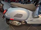 2022 Vespa GTS Super 300 Tech