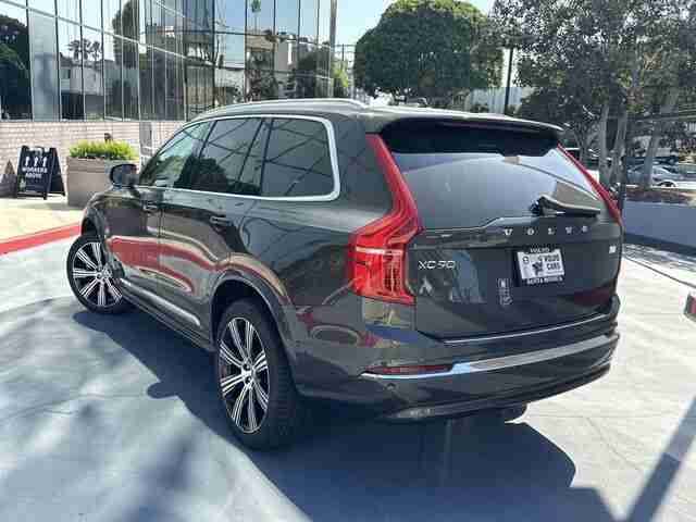 2024 Volvo XC90 Recharge Plug-In Hybrid T8 Plus Bright Theme 7 Passenger