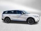 2022 Lincoln Aviator White, 46K miles