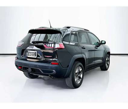 2019 Jeep Cherokee Trailhawk is a Black 2019 Jeep Cherokee Trailhawk Car for Sale in Bellflower CA