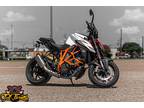 2019 KTM 1290 Super Duke R