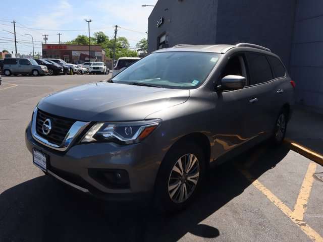 2019 Nissan Pathfinder SV 30912 miles