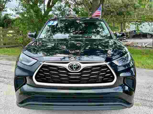 2023 Toyota Highlander L 26467 miles