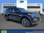 new 2024 Ford Explorer XLT