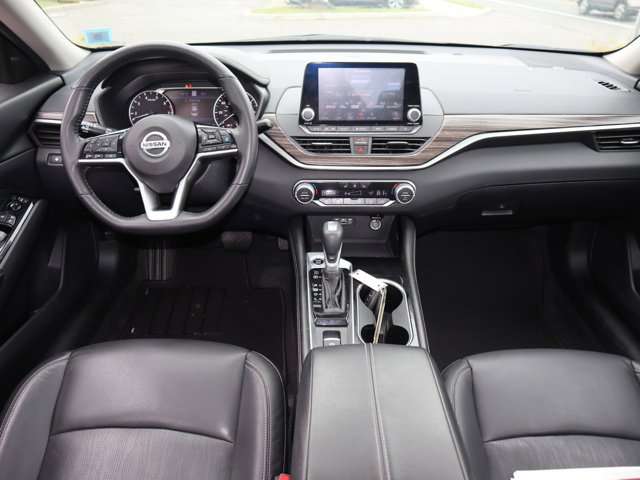 2021 Nissan Altima 2.5 SL 43934 miles