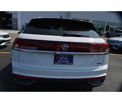 2024 Volkswagen Atlas Cross Sport 2.0T SE w/Technology is a White 2024 Volkswagen Atlas SUV in Highland Park IL