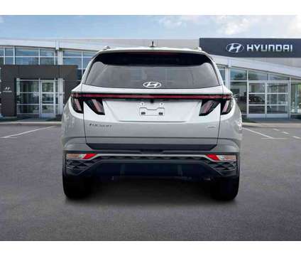 2024 Hyundai Tucson SEL is a Silver 2024 Hyundai Tucson SUV in Wichita KS