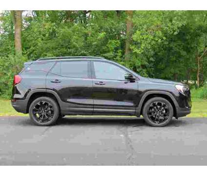 2021 GMC Terrain SLT is a Black 2021 GMC Terrain SLT SUV in Oconomowoc WI