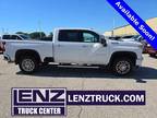 2021 Chevrolet Silverado 2500 White, 111K miles