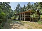 Cozy Log Cabin + Acreage