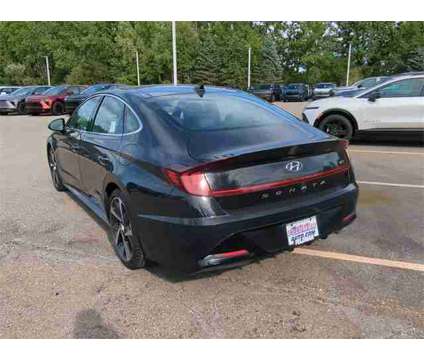 2023 Hyundai Sonata SEL Plus is a Blue 2023 Hyundai Sonata Sedan in New Hudson MI