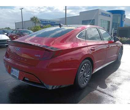 2021 Hyundai Sonata Limited is a Red 2021 Hyundai Sonata Limited Sedan in Leesburg FL