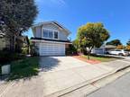 Foster City 5BR 3BA, This very spacious and bright home with