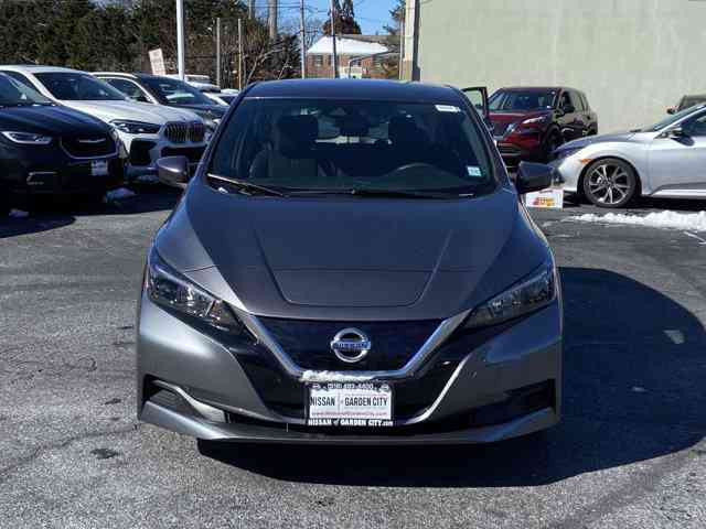 2022 Nissan LEAF S 13512 miles