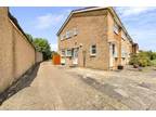 Maisonette for sale in Edwards Avenue, Ruislip HA4