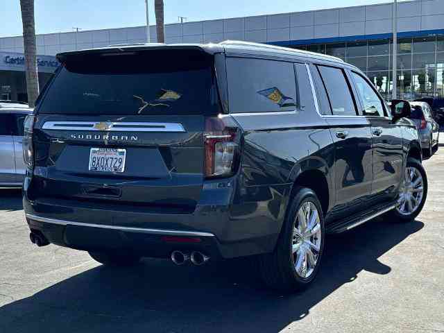 2021 Chevrolet Suburban High Country 44714 miles