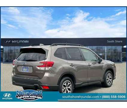 2022 Subaru Forester Premium is a Tan 2022 Subaru Forester 2.5i Station Wagon in Valley Stream NY