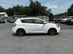 2009 Pontiac Vibe White, 252K miles