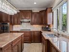 1112 Canyon Creek Dr Rochester Hills, MI