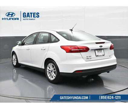 2017 Ford Focus SE is a White 2017 Ford Focus SE Sedan in Richmond KY