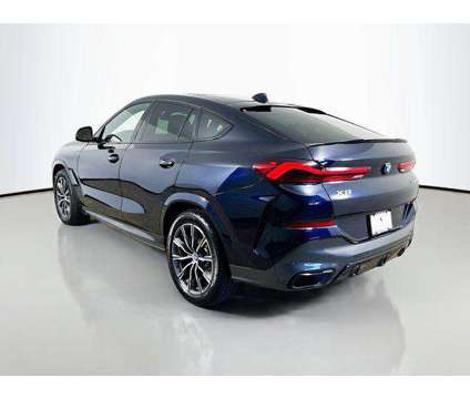 2022 BMW X6 xDrive40i is a Black 2022 BMW X6 SUV in Huntington Station NY