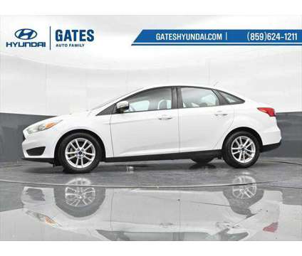 2017 Ford Focus SE is a White 2017 Ford Focus SE Sedan in Richmond KY