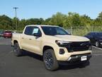 2024 Chevrolet Colorado Tan, new