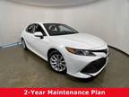 2019 Toyota Camry White, 105K miles